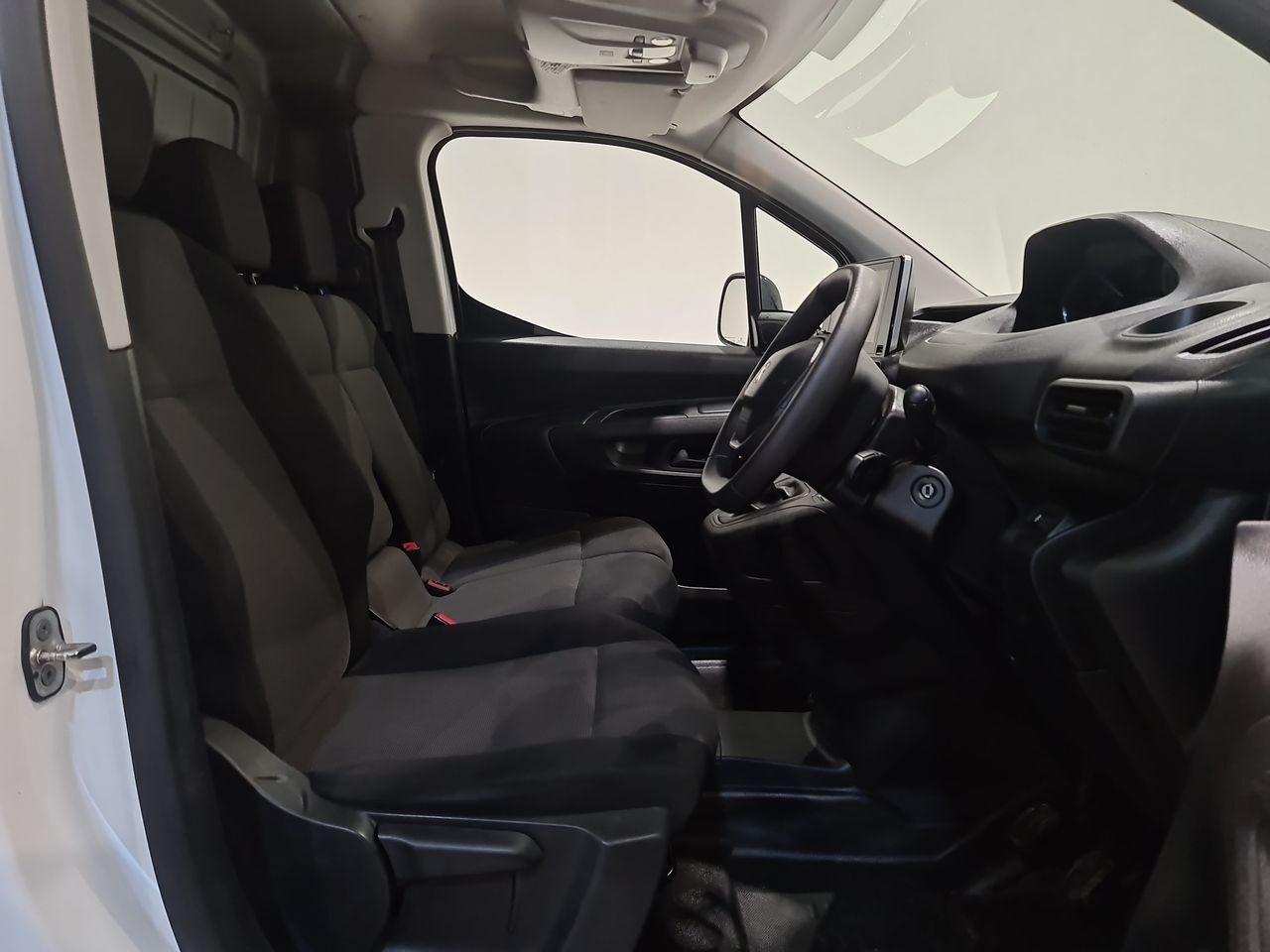 Used Peugeot Partner 2022 for sale - 76895919: Photo 19