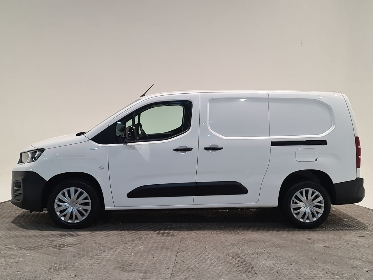 Used Peugeot Partner 2022 for sale - 76895919: Photo 5