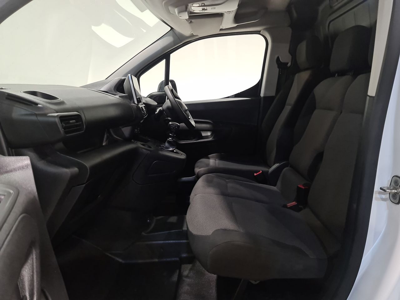 Used Peugeot Partner 2022 for sale - 76895919: Photo 7