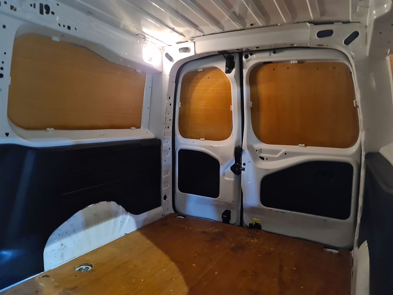 Used Peugeot Partner 2022 for sale - 76895919: Photo 8