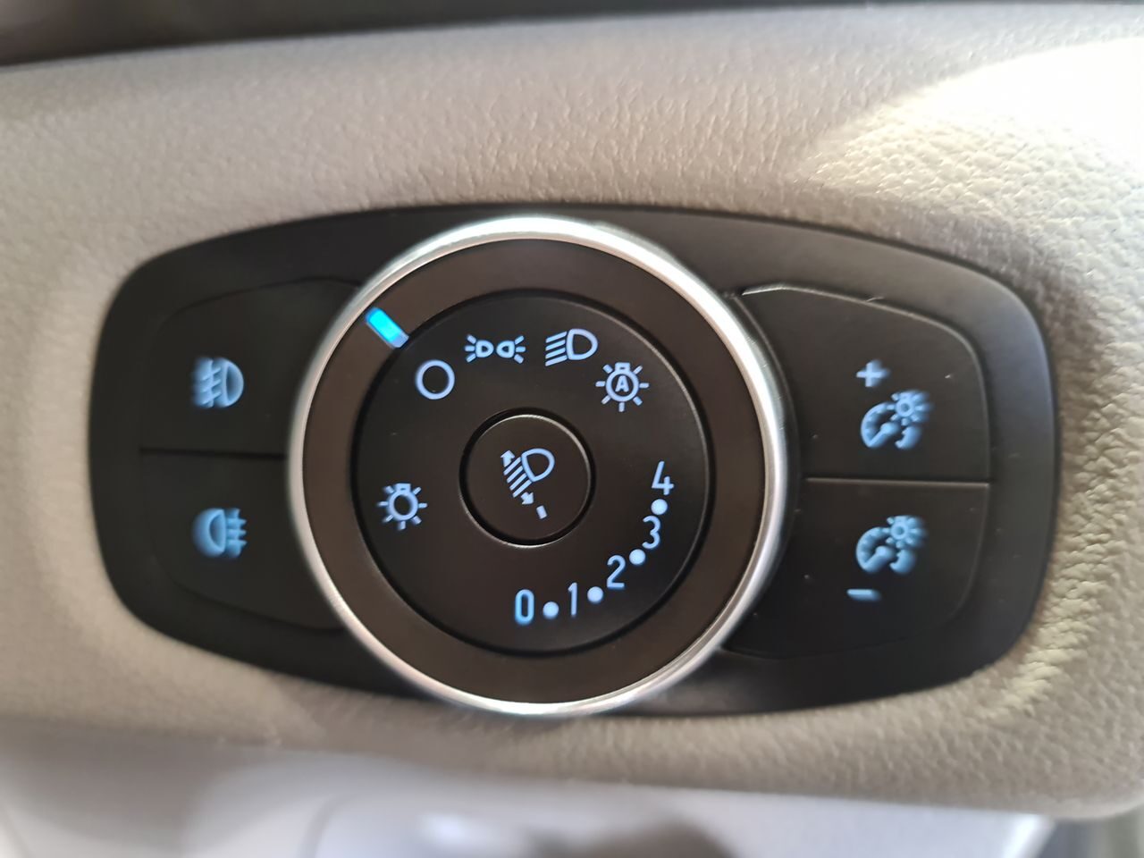 Used Ford Tourneo Custom 2020 for sale - 76694469: Photo 22