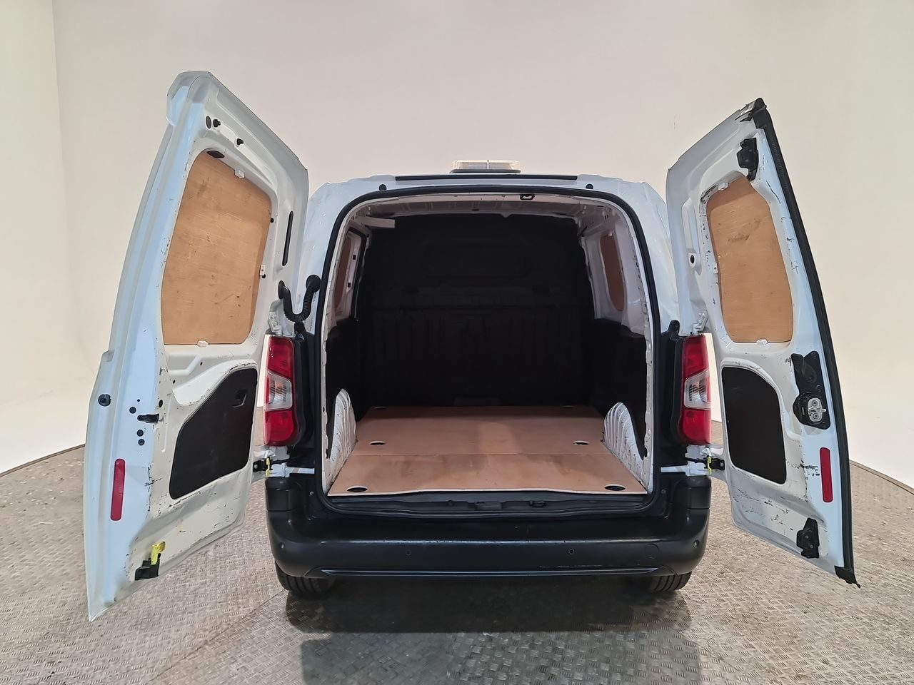 Used Peugeot Partner 2021 for sale - 77069887: Photo 13