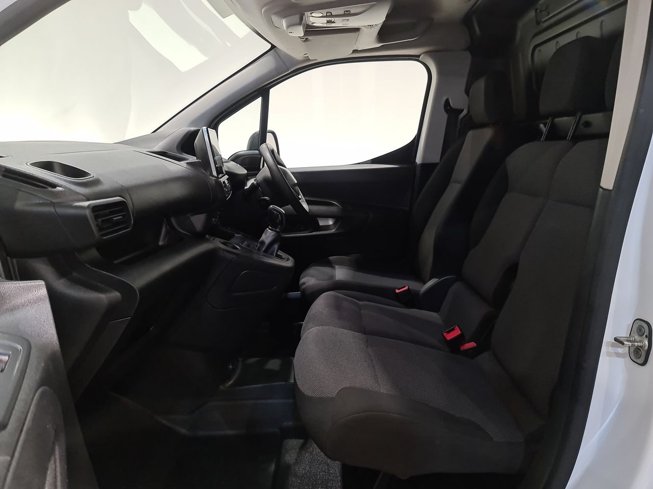 Used Peugeot Partner 2021 for sale - 77069887: Photo 7