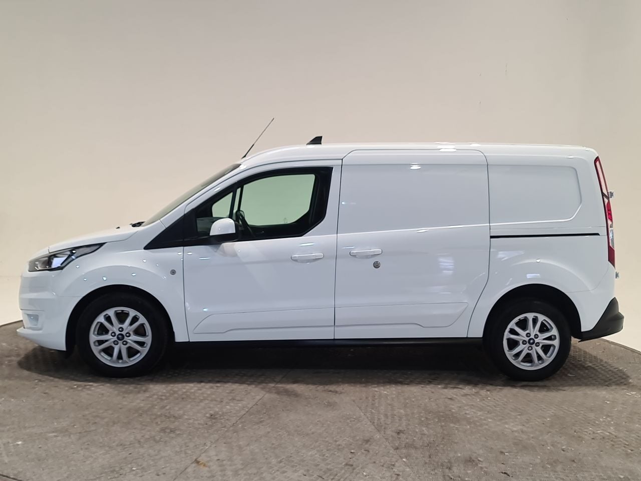 Used Ford Transit Connect 2022 for sale - 77463040: Photo 5