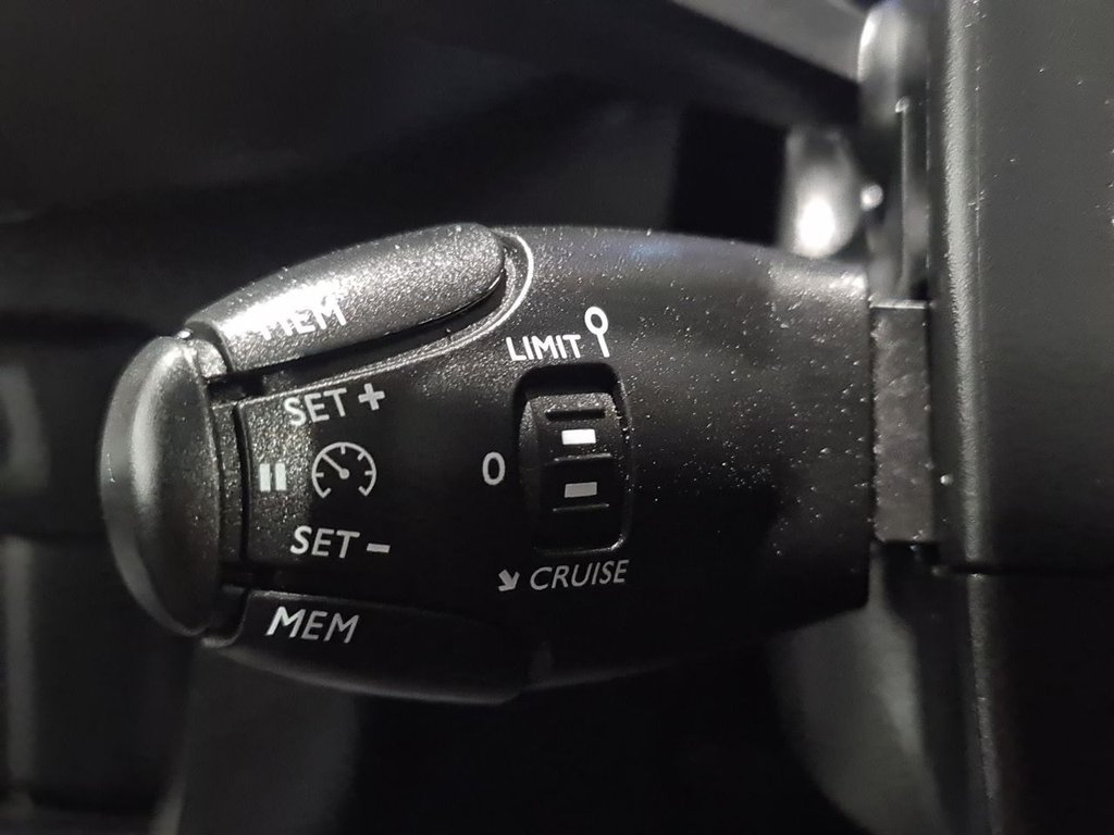 Used Peugeot Expert 2023 for sale - 76356128: Photo 36