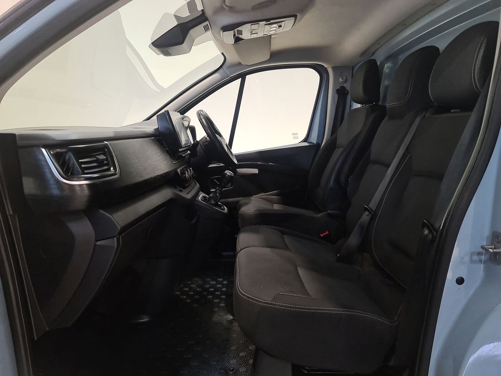 Used Renault Trafic 2023 for sale - 76496133: Photo 26