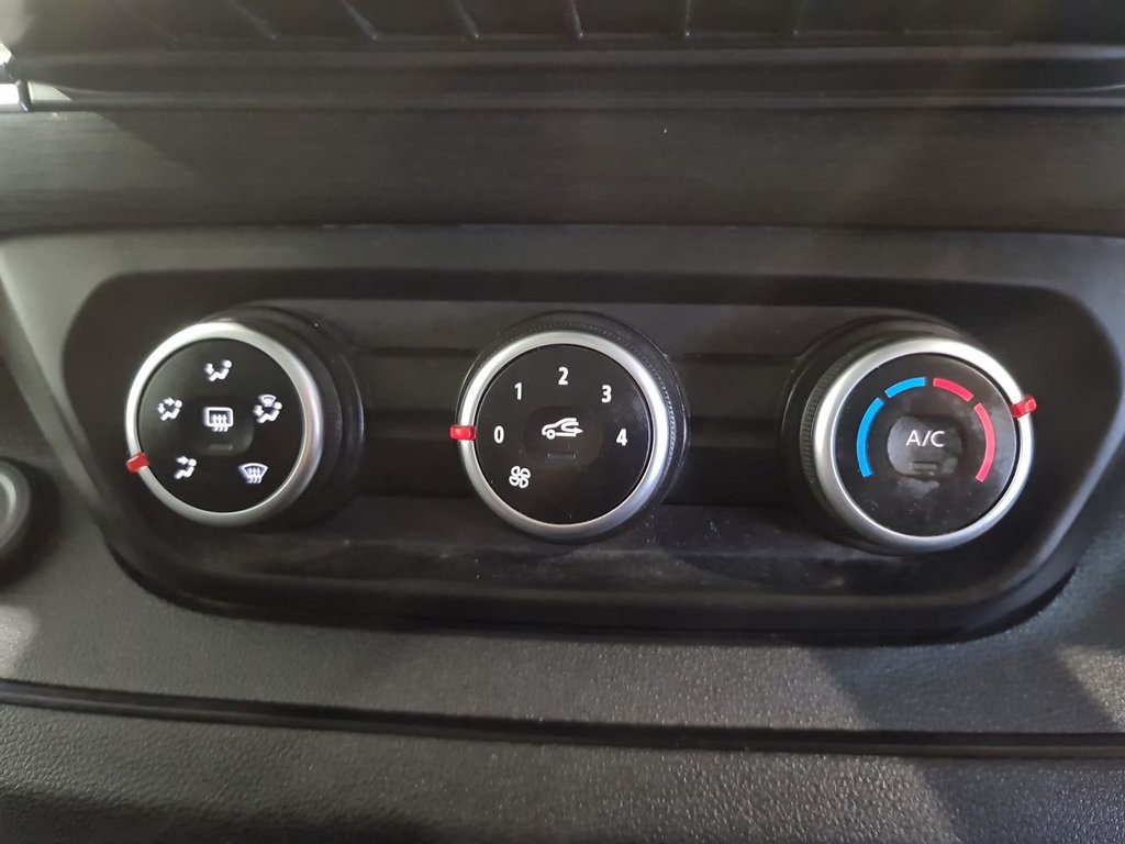 Used Renault Trafic 2023 for sale - 76496133: Photo 30