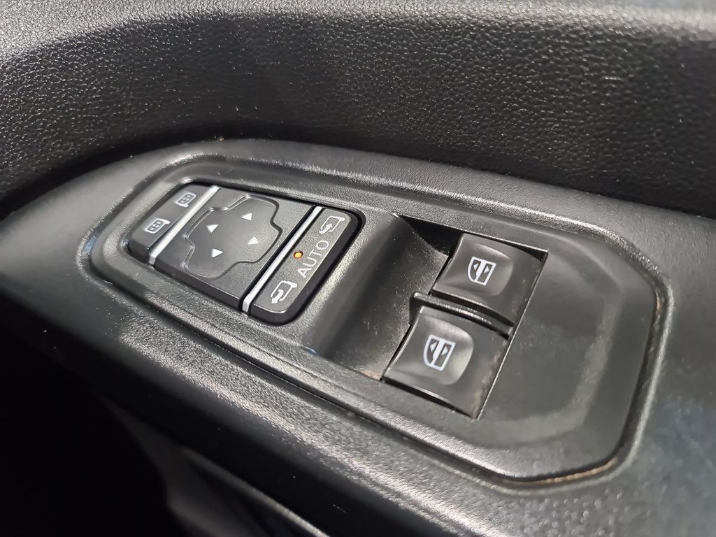 Used Renault Trafic 2023 for sale - 76496133: Photo 33