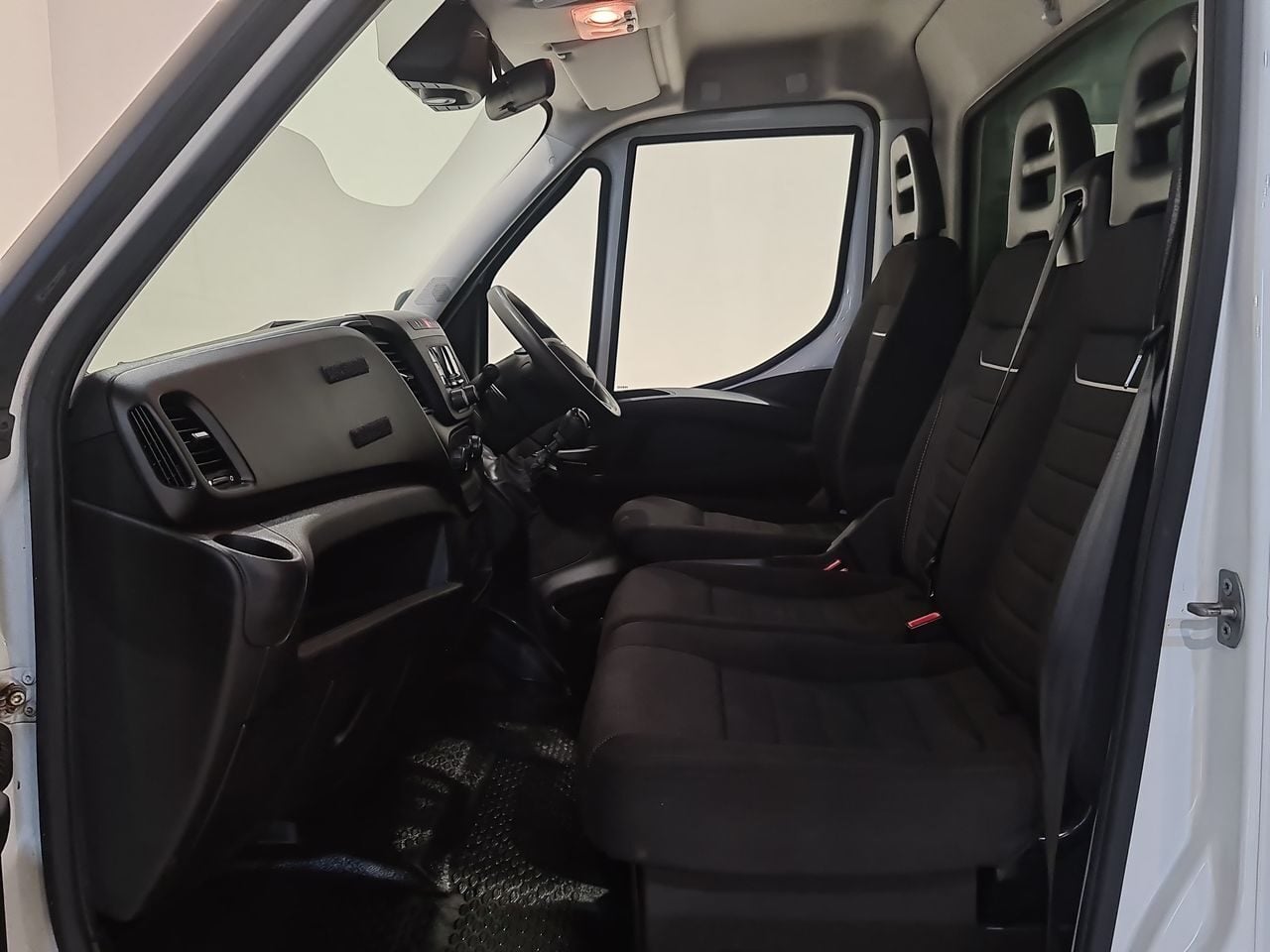 Used Iveco Daily 2023 for sale - 77729188: Photo 7