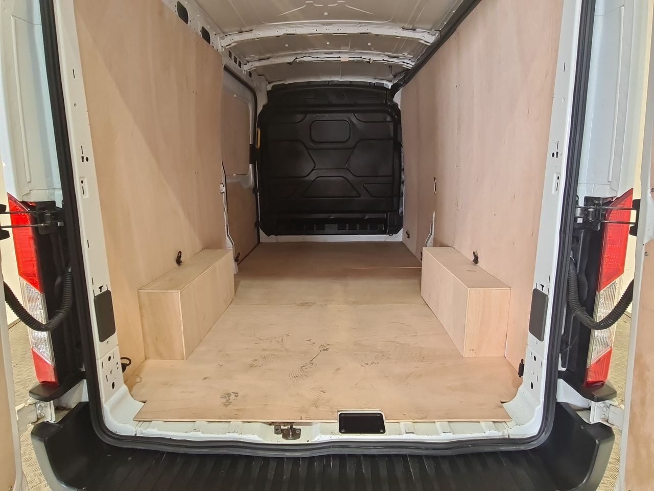 Used Ford Transit 2022 for sale - 77985010: Photo 12