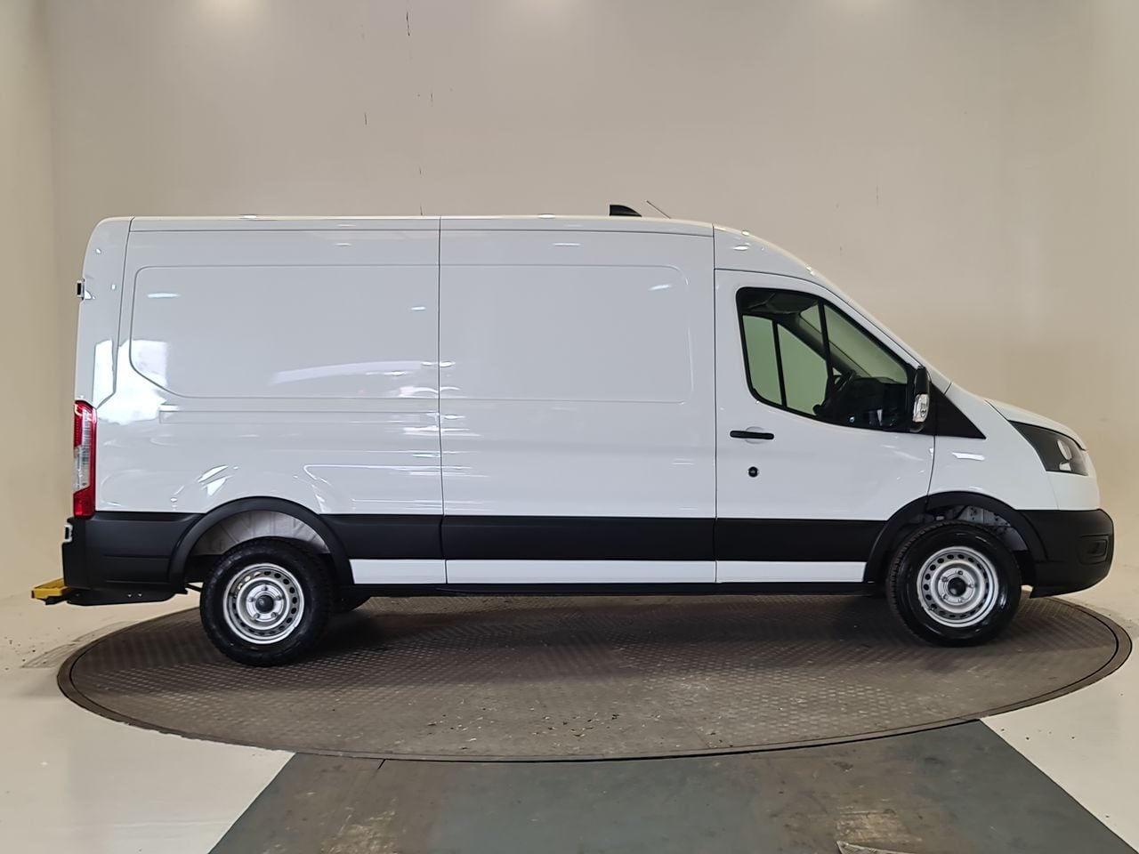 Used Ford Transit 2022 for sale - 77985010: Photo 16
