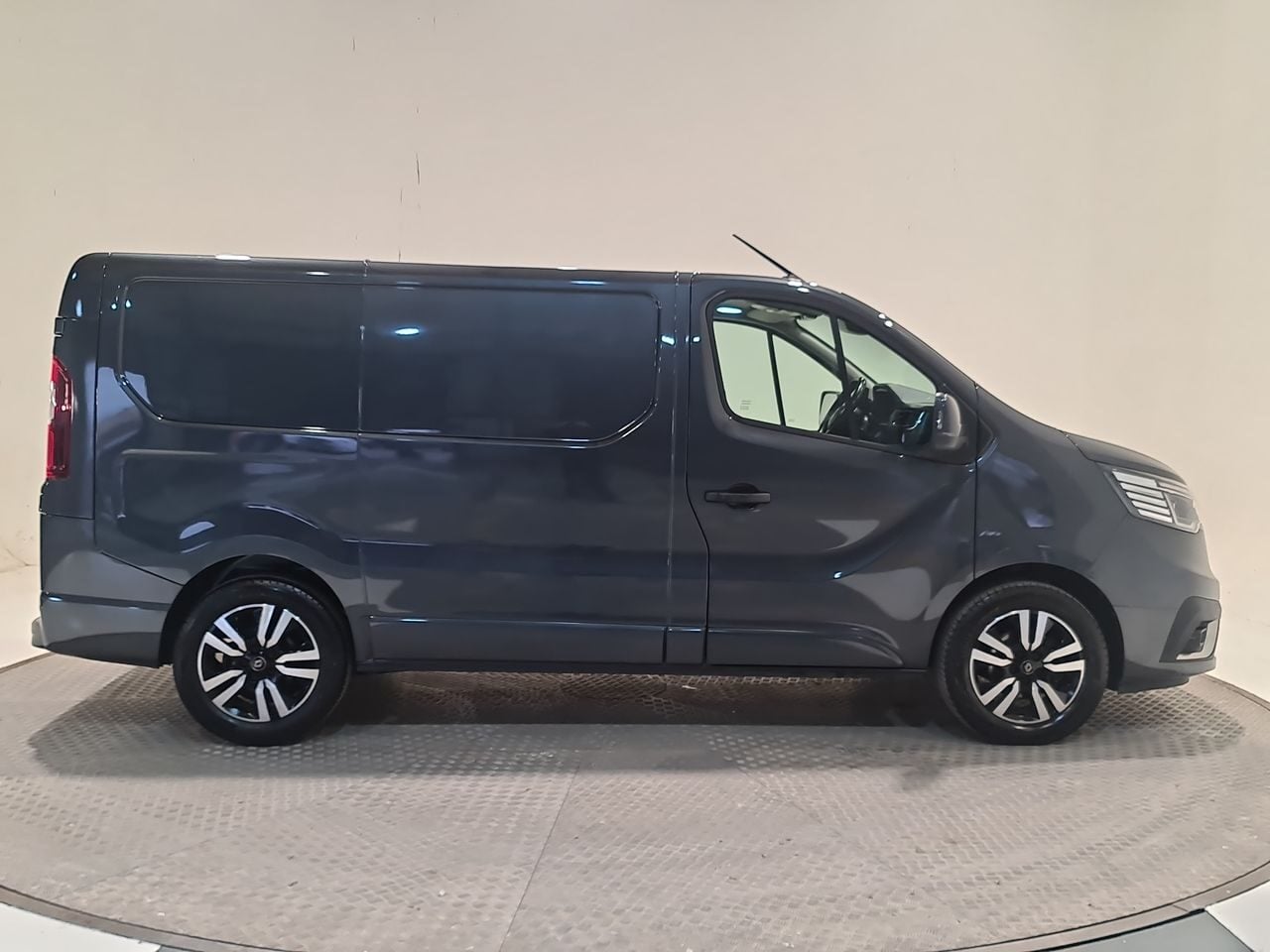 Used Renault Trafic 2022 for sale - 78038790: Photo 17