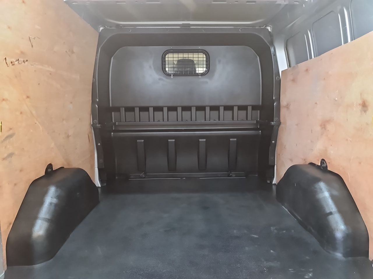 Used Ford Transit Custom 2022 for sale - 77394043: Photo 13