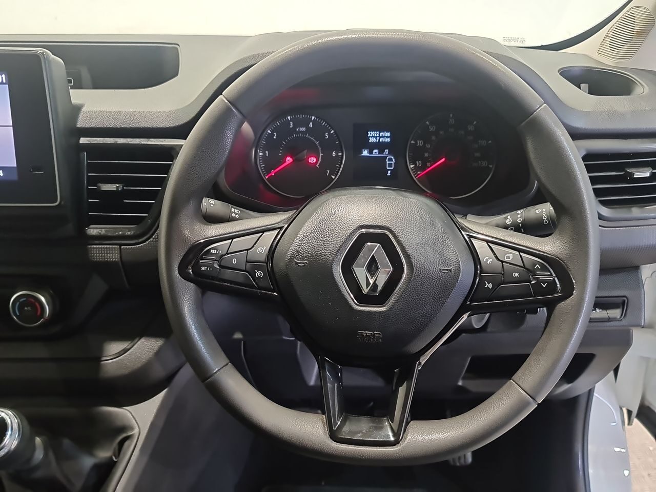 Used Renault Trafic 2023 for sale - 77952141: Photo 20