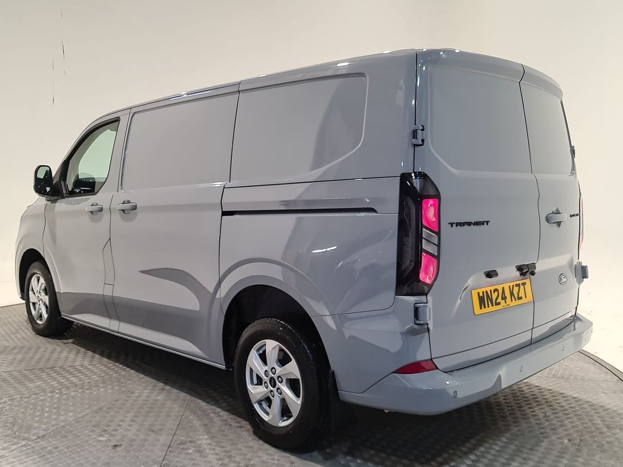 Used Ford Transit Custom 2024 for sale - 77952087: Photo 11