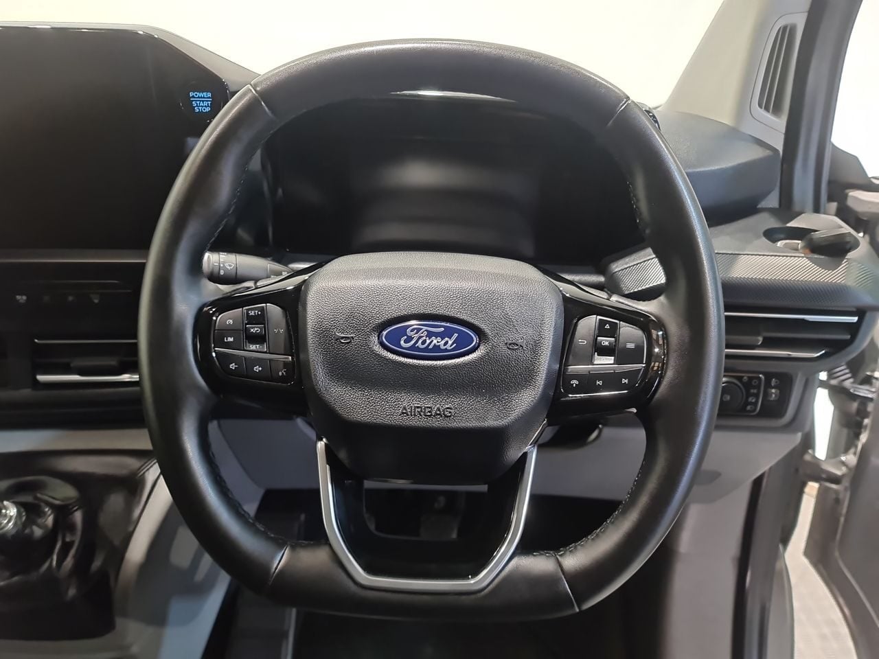 Used Ford Transit Custom 2024 for sale - 77952087: Photo 22