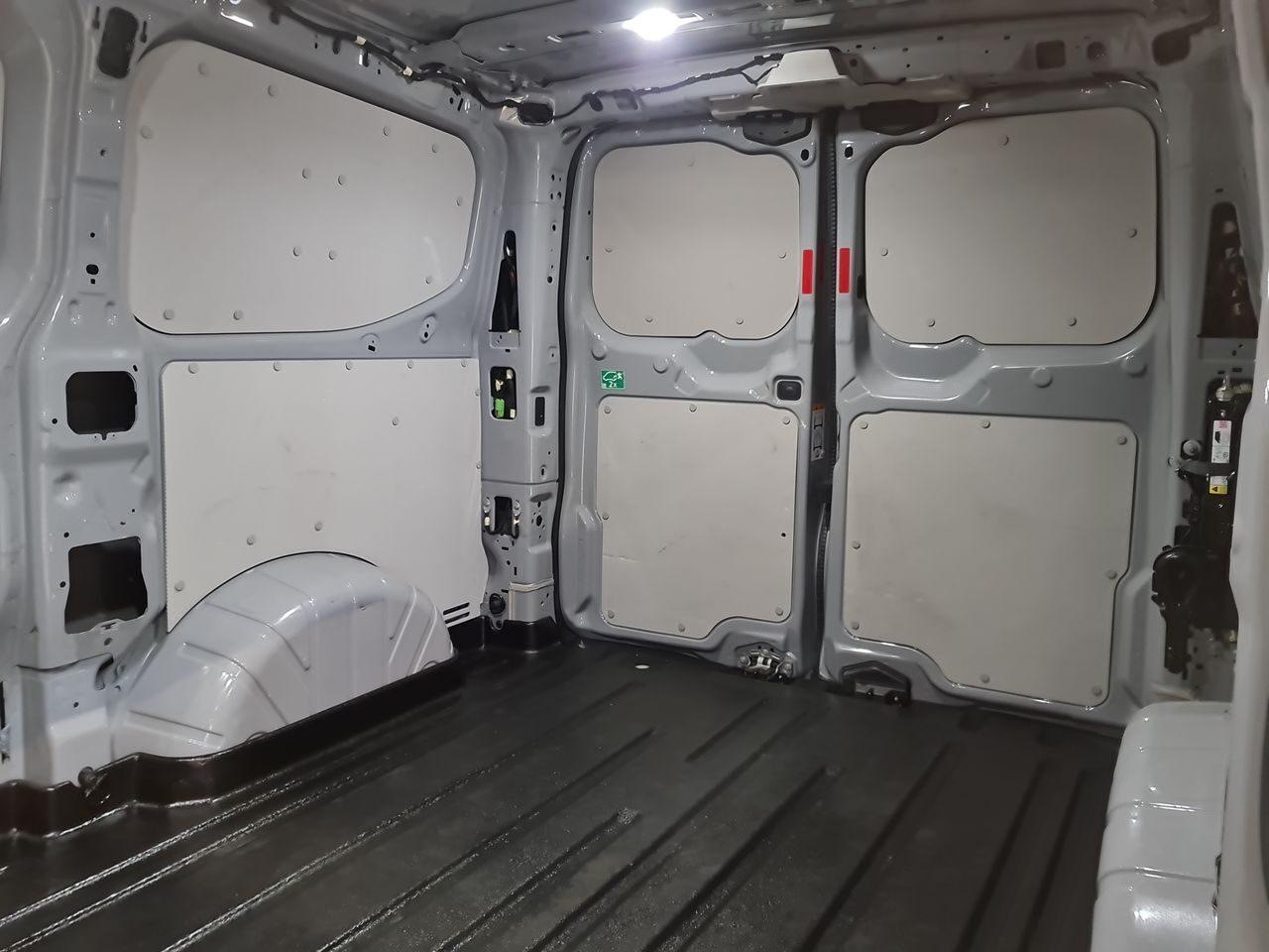 Used Ford Transit Custom 2024 for sale - 77952087: Photo 9