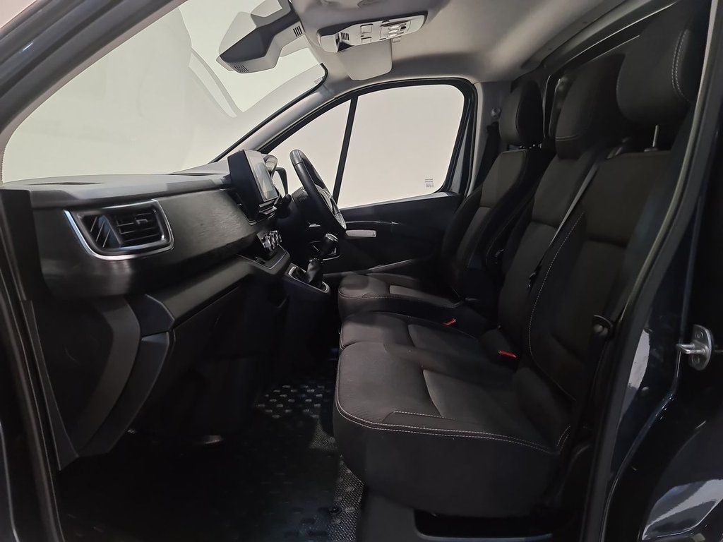 Used Renault Trafic 2022 for sale - 76496138: Photo 26