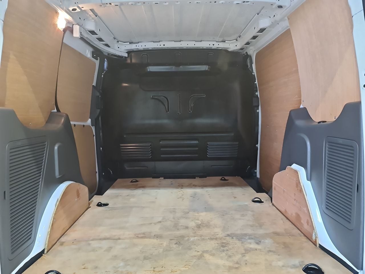 Used Ford Transit Connect 2020 for sale - 77135819: Photo 12