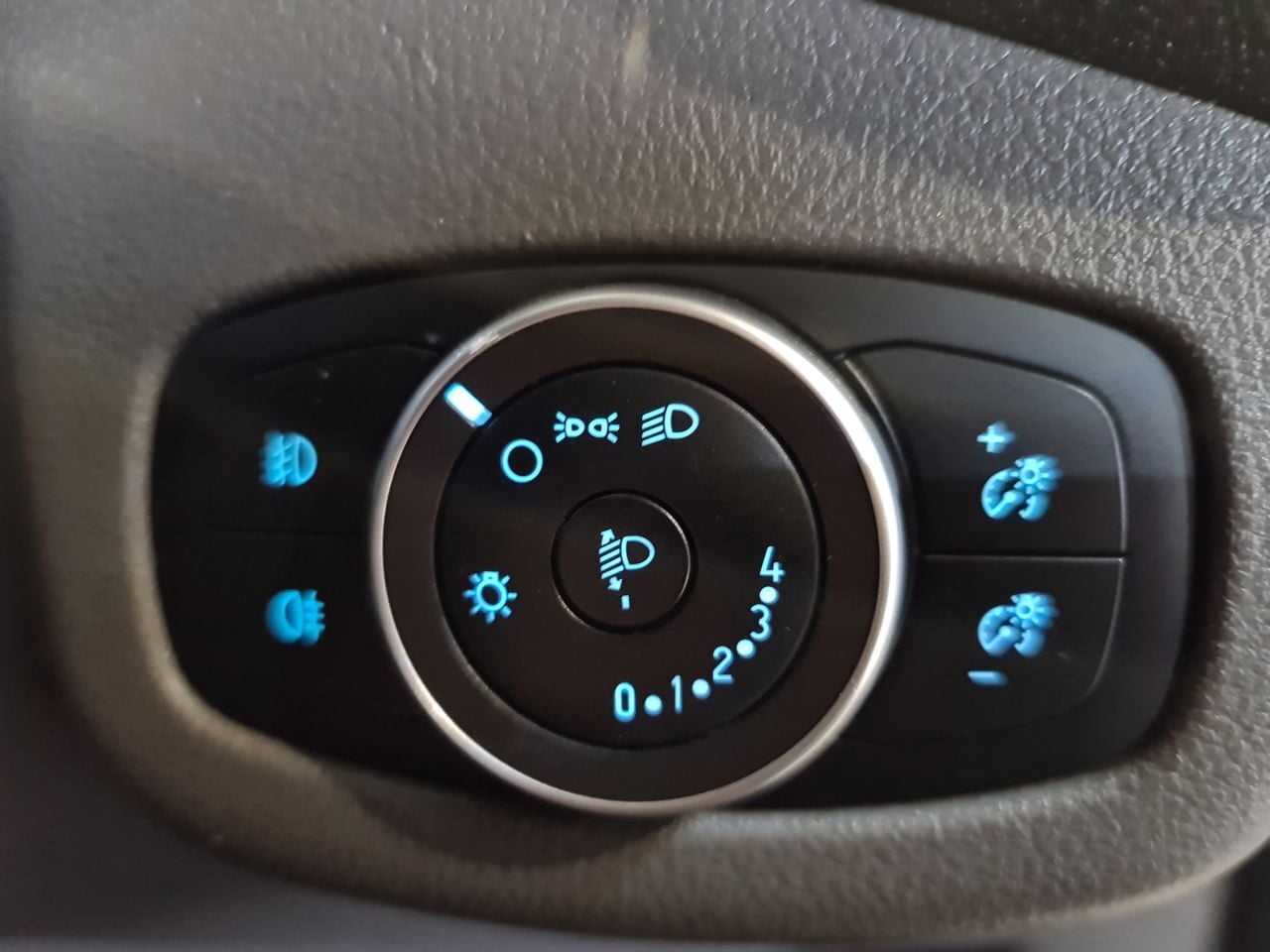 Used Ford Transit Connect 2020 for sale - 77135819: Photo 20