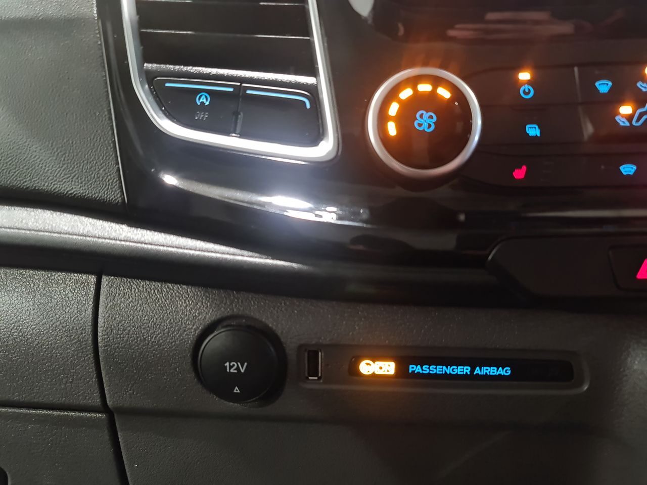 Used Ford Transit Custom 2023 for sale - 77790273: Photo 32