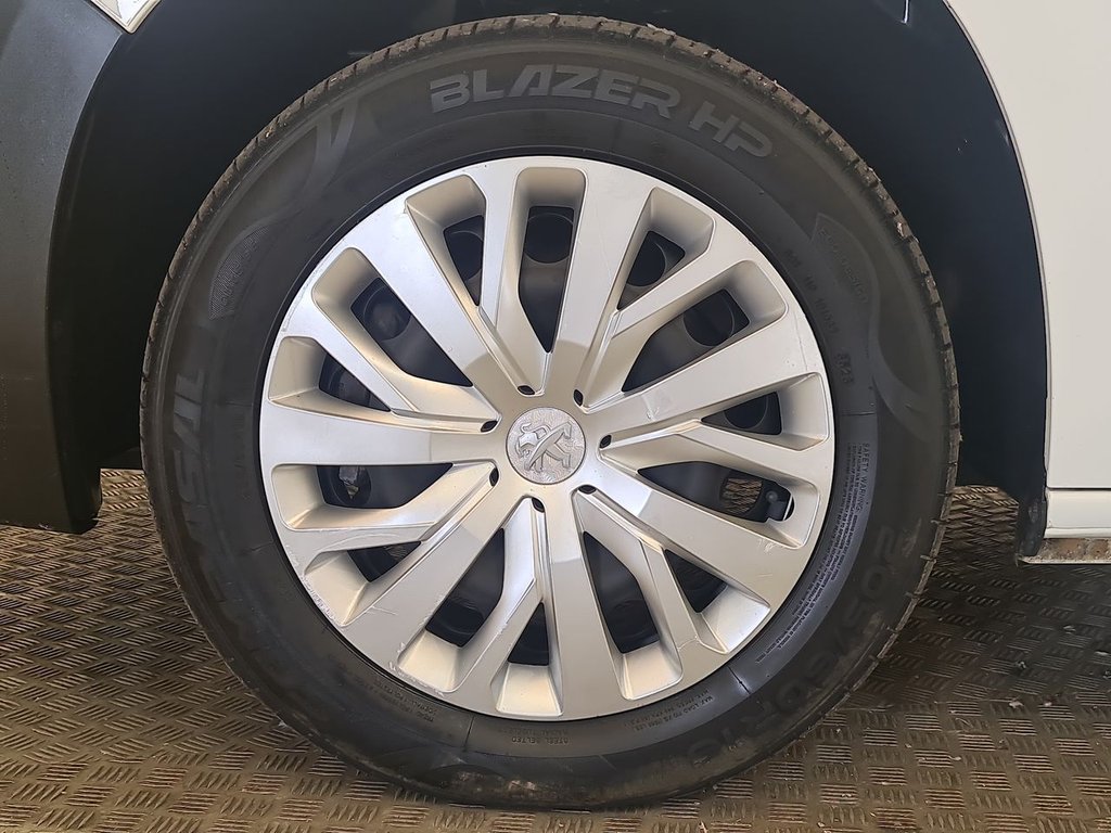 Used Peugeot Partner 2022 for sale - 76406227: Photo 6