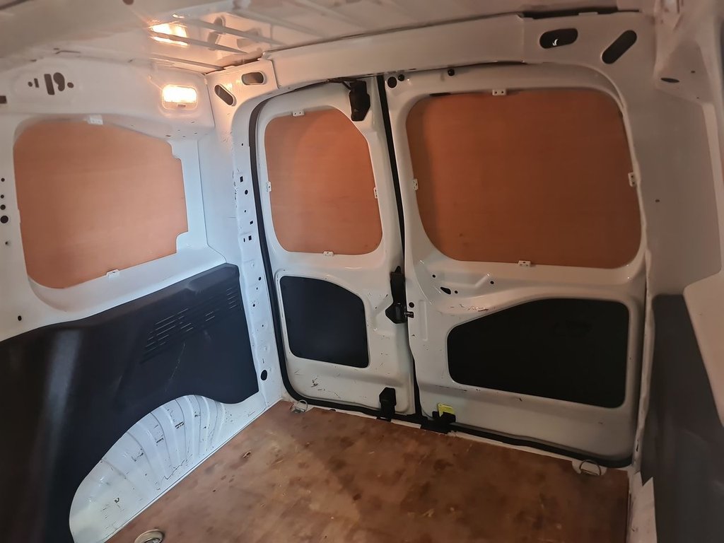 Used Peugeot Partner 2022 for sale - 76406227: Photo 8