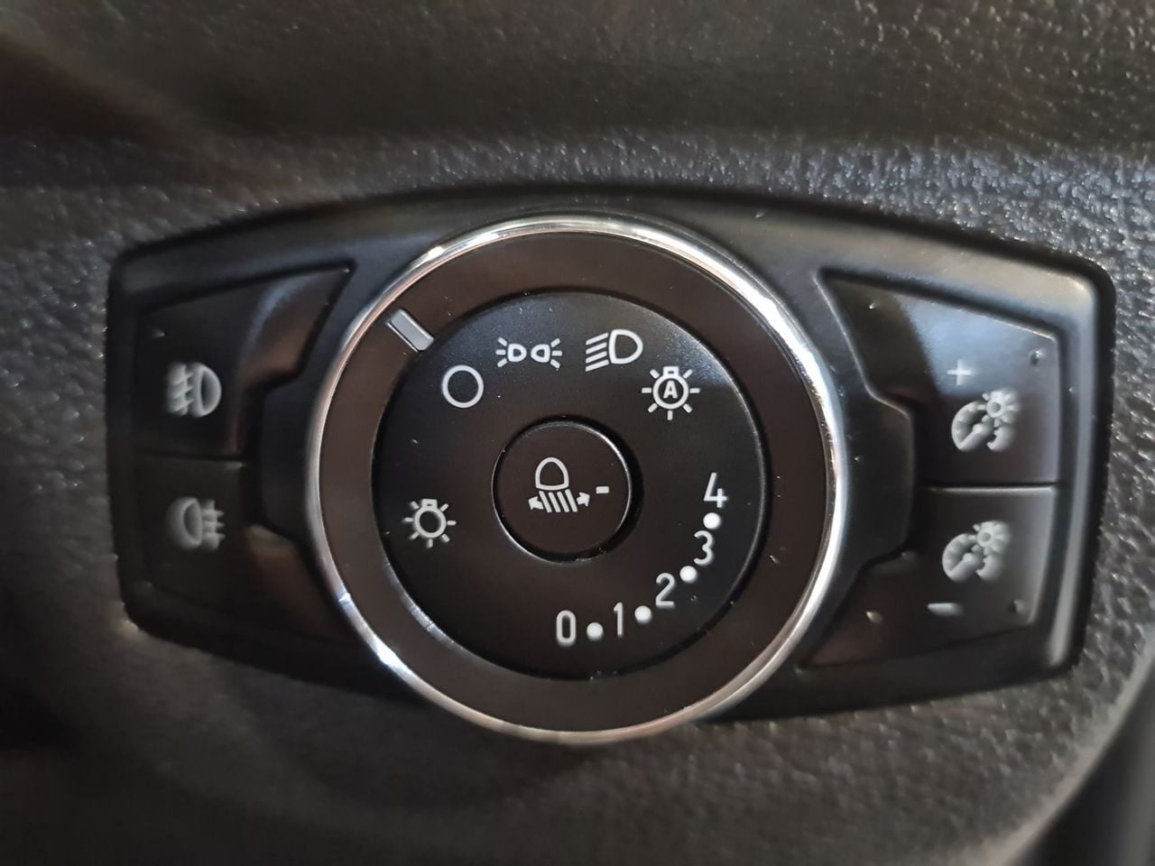 Used Ford Transit Courier 2020 for sale - 77520472: Photo 19