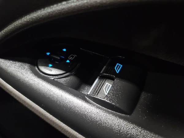 Used Ford Transit Connect 2020 for sale - 76111849: Photo 33