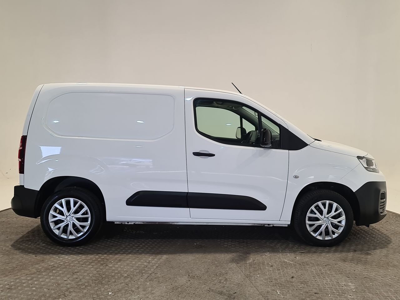 Used Citroen Berlingo 2022 for sale - 77516009: Photo 16