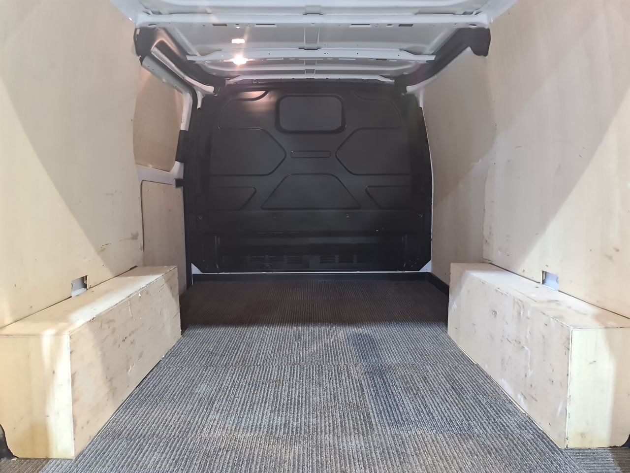 Used Ford Transit Custom 2023 for sale - 76794743: Photo 13