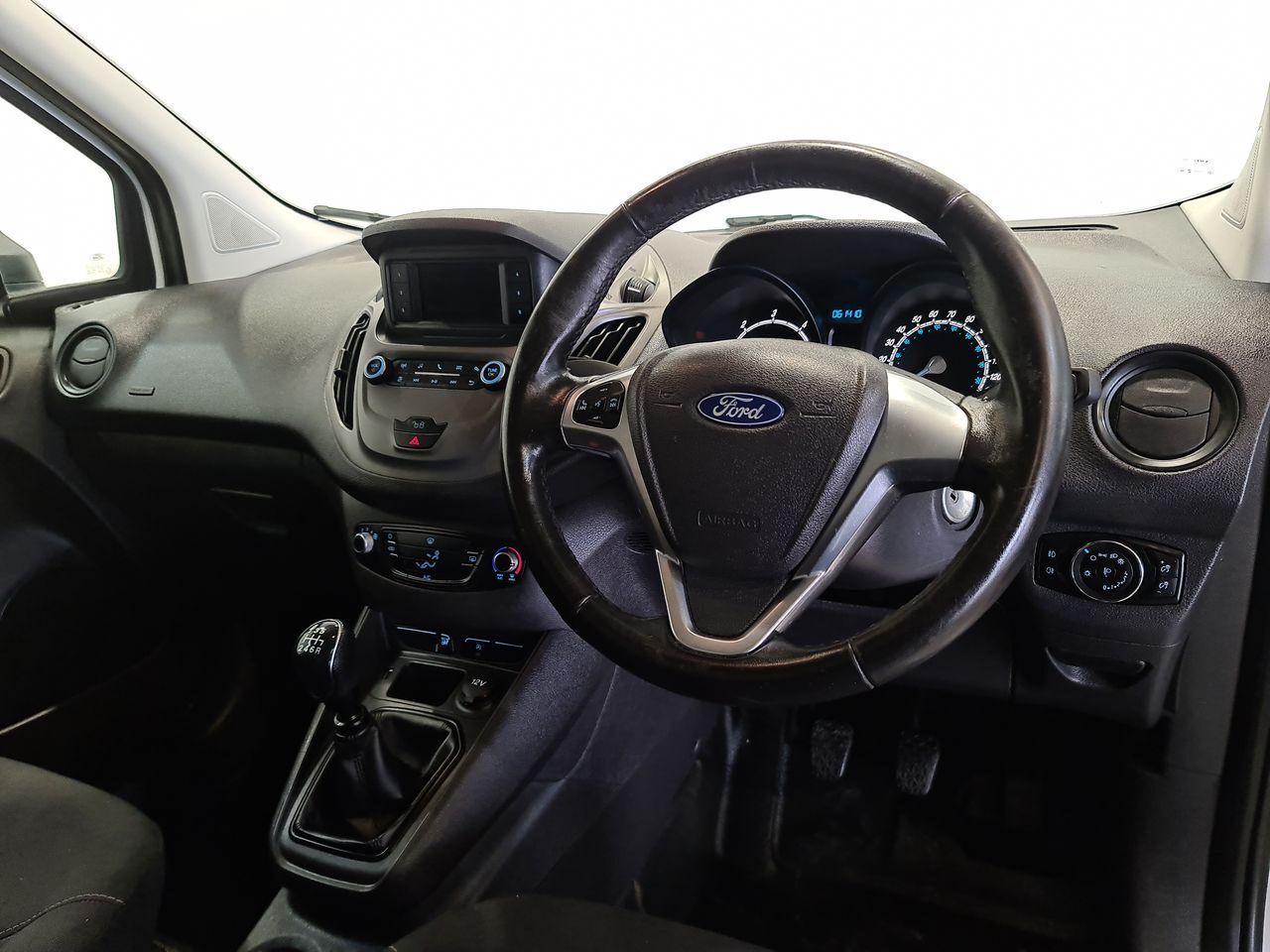 Used Ford Transit Courier 2020 for sale - 76577114: Photo 17