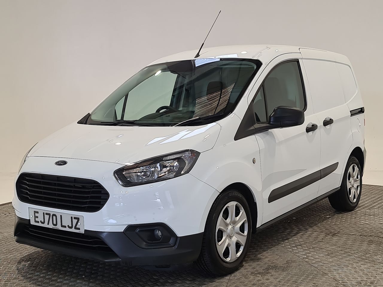 Used Ford Transit Courier 2020 for sale - 76577114: Photo 4
