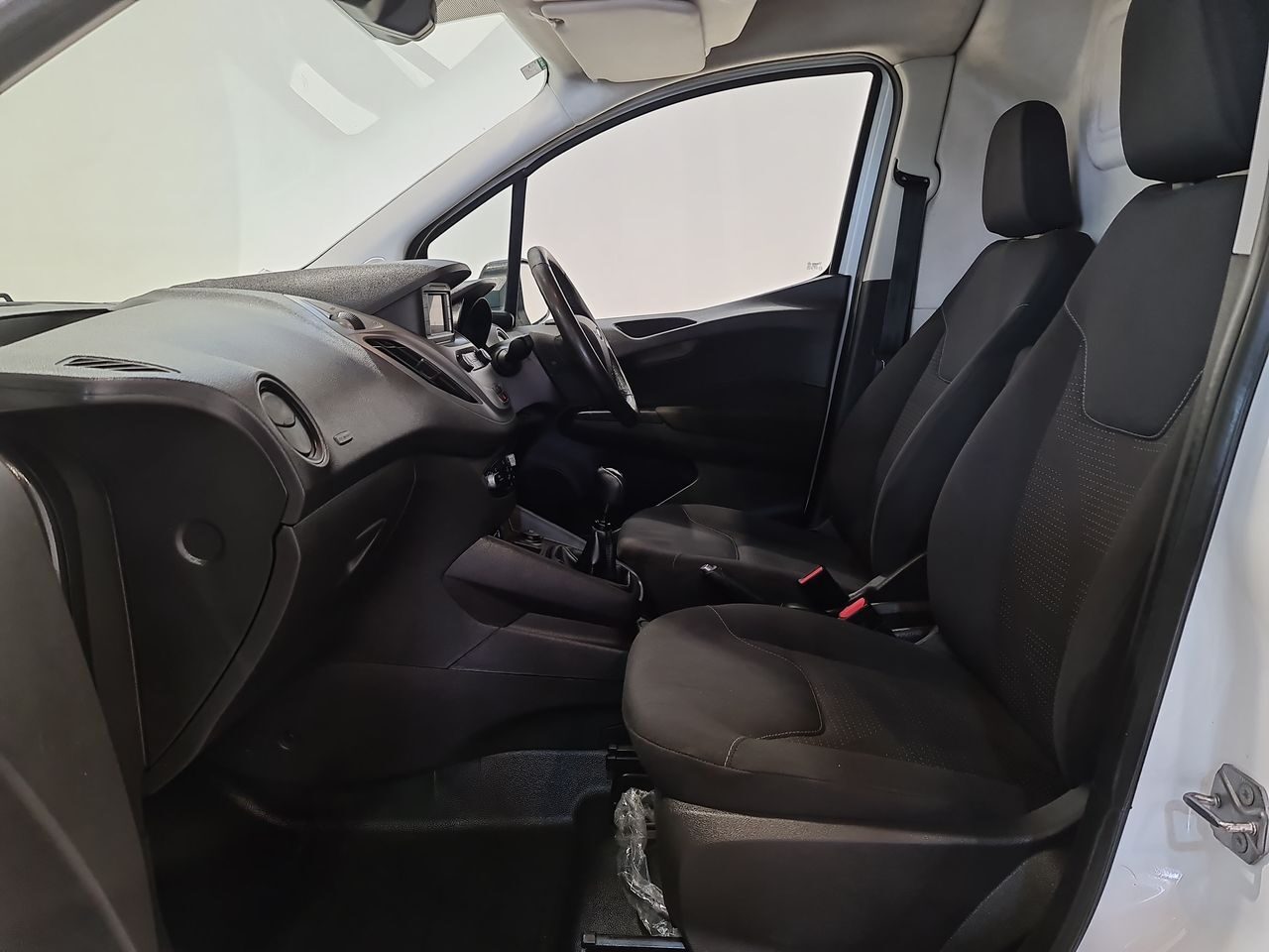 Used Ford Transit Courier 2020 for sale - 76577114: Photo 7