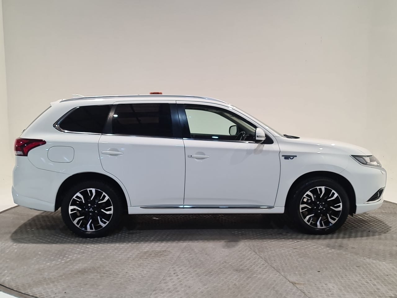 Used Mitsubishi Outlander 2018 for sale - 77541470: Photo 16