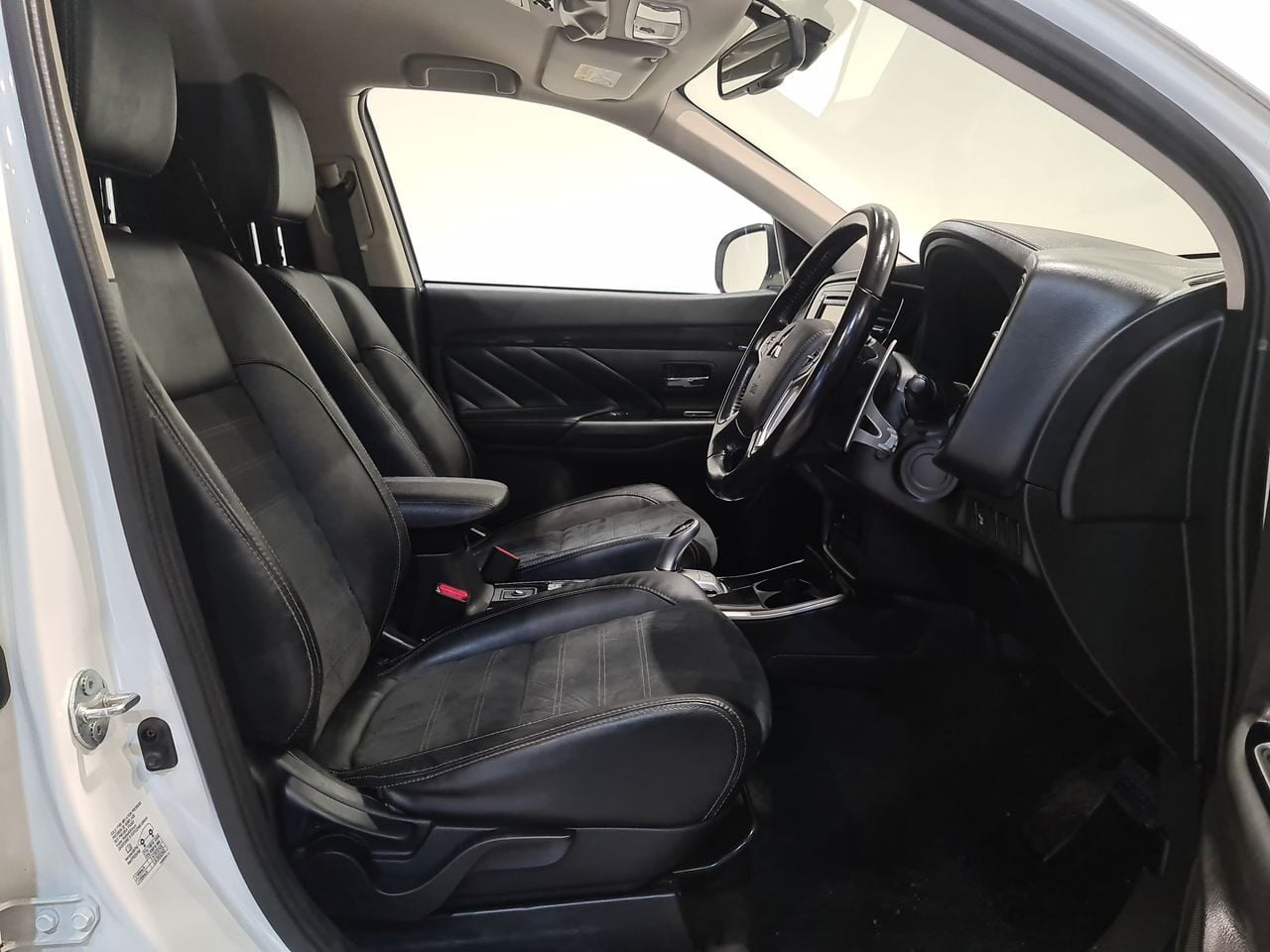 Used Mitsubishi Outlander 2018 for sale - 77541470: Photo 19