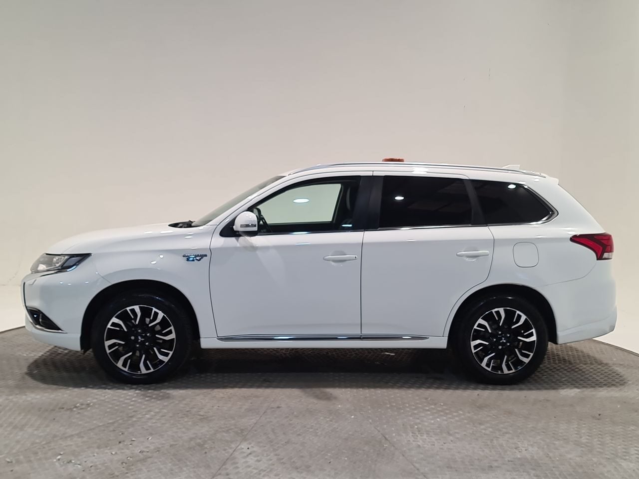 Used Mitsubishi Outlander 2018 for sale - 77541470: Photo 5