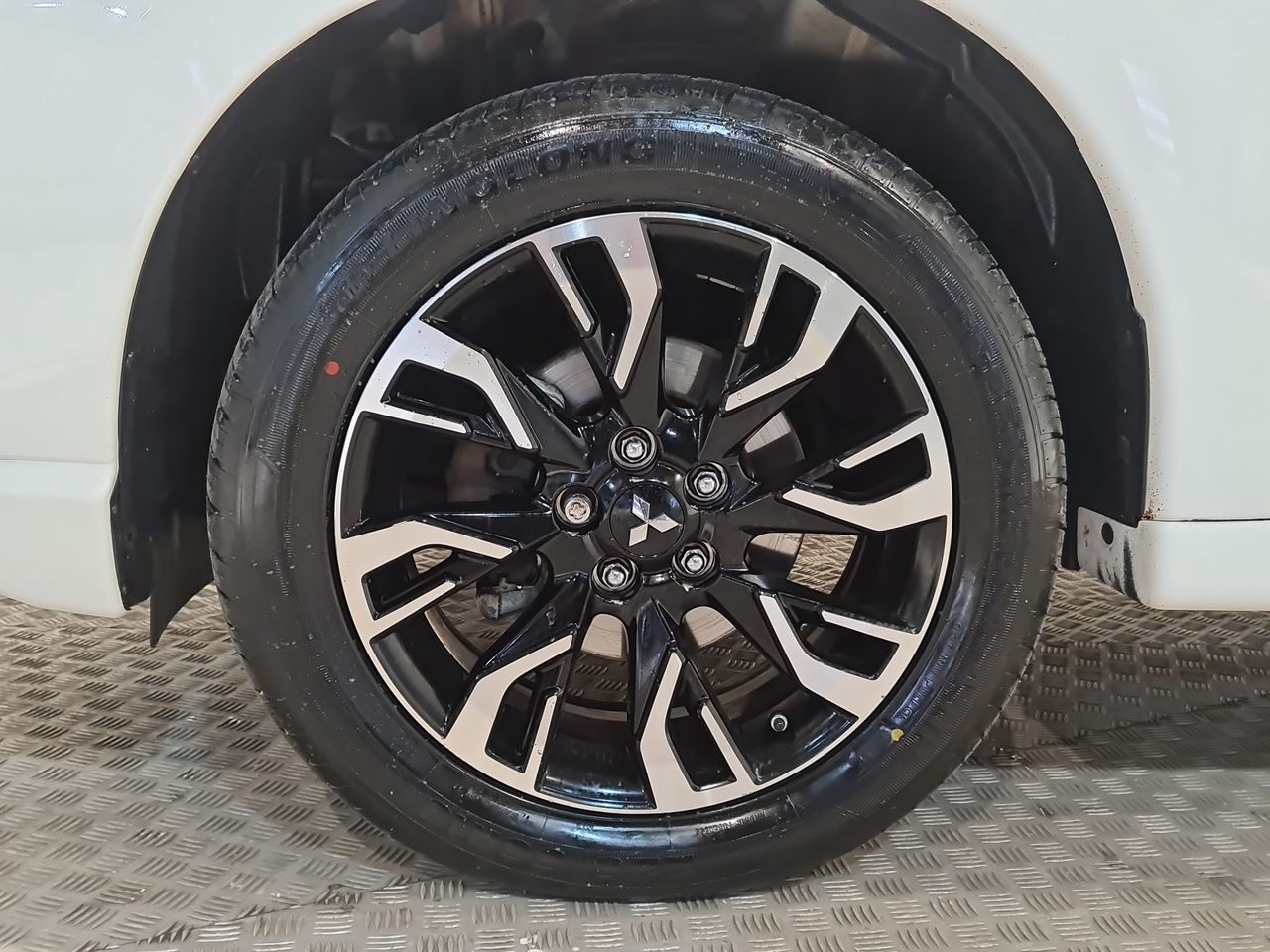 Used Mitsubishi Outlander 2018 for sale - 77541470: Photo 6