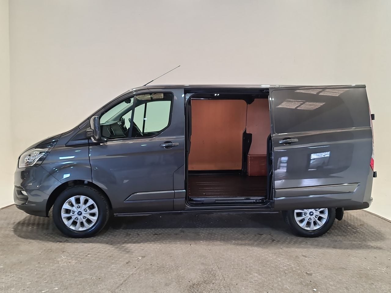 Used Ford Transit Custom 2022 for sale - 77375874: Photo 10