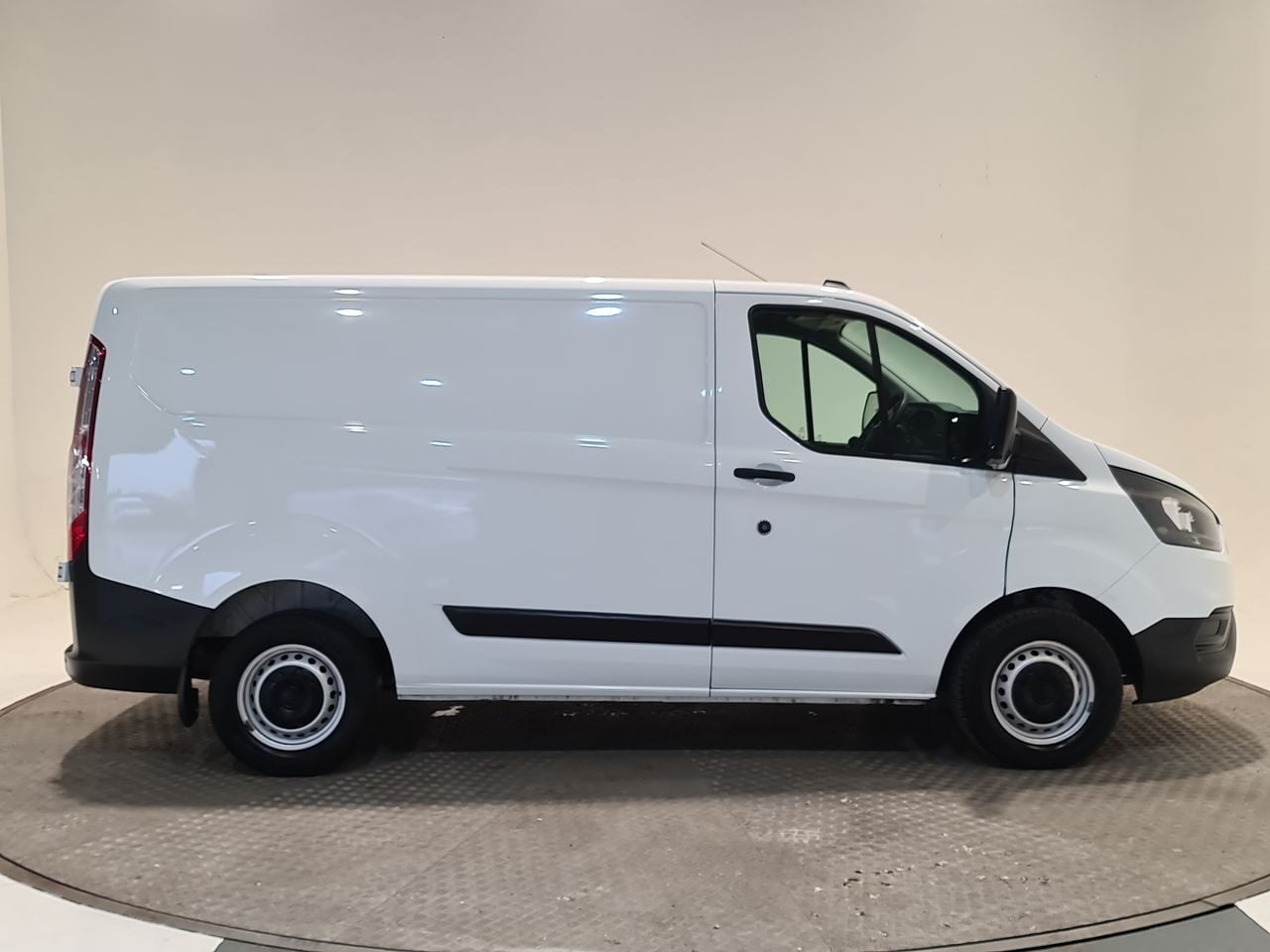 Used Ford Transit Custom 2023 for sale - 77790300: Photo 16