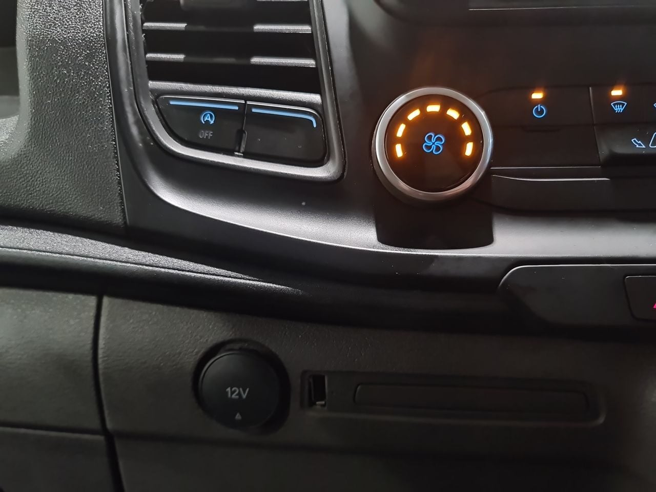 Used Ford Transit Custom 2023 for sale - 77790300: Photo 29