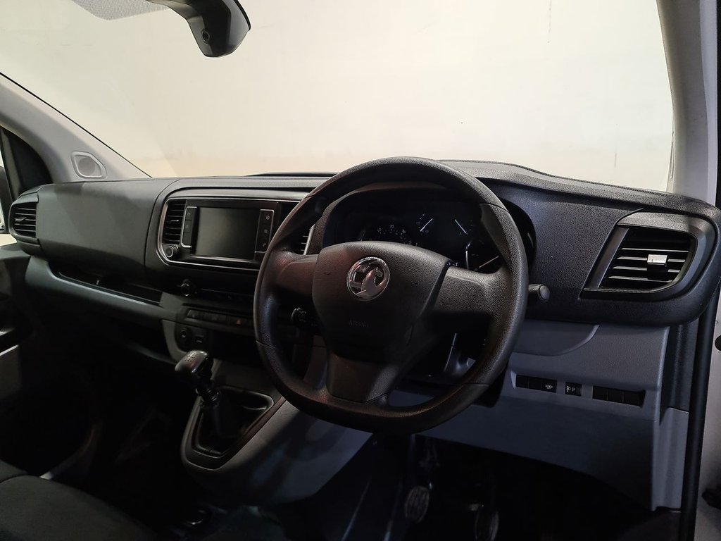 Used Vauxhall Vivaro 2022 for sale - 76345170: Photo 5