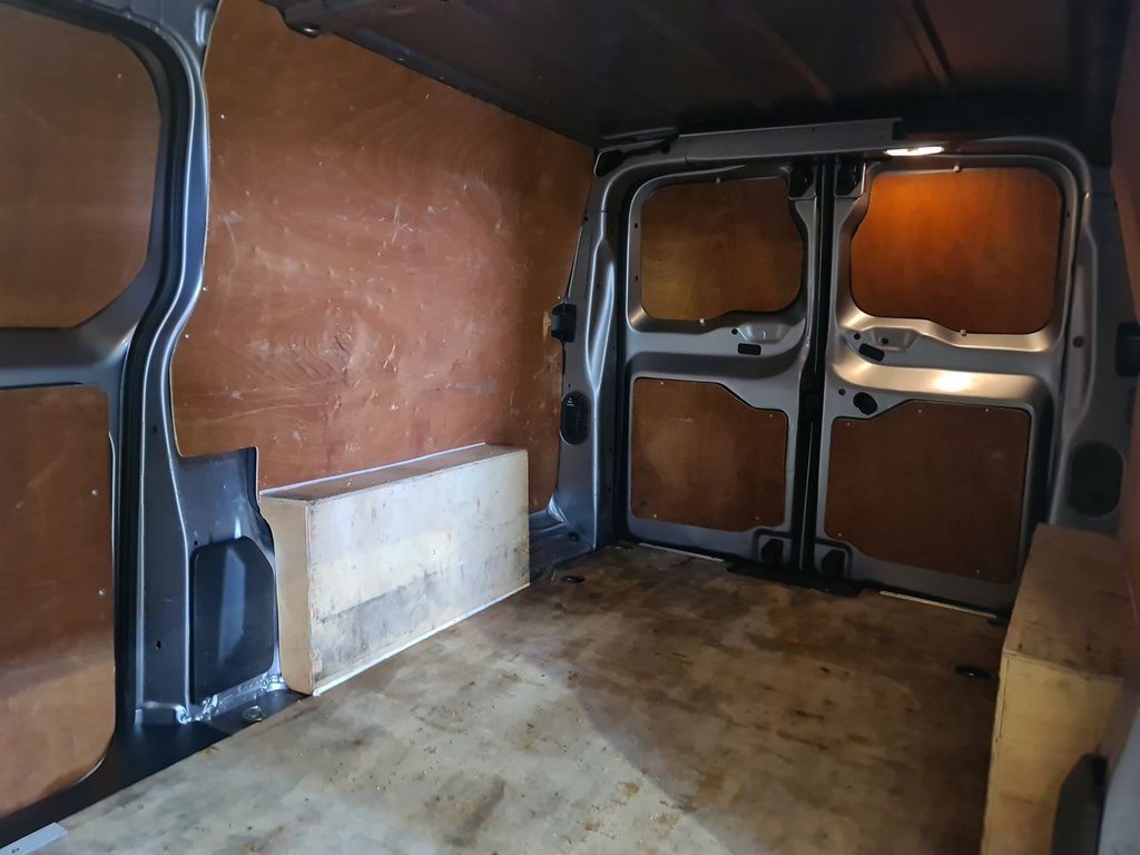 Used Vauxhall Vivaro 2022 for sale - 76345170: Photo 8