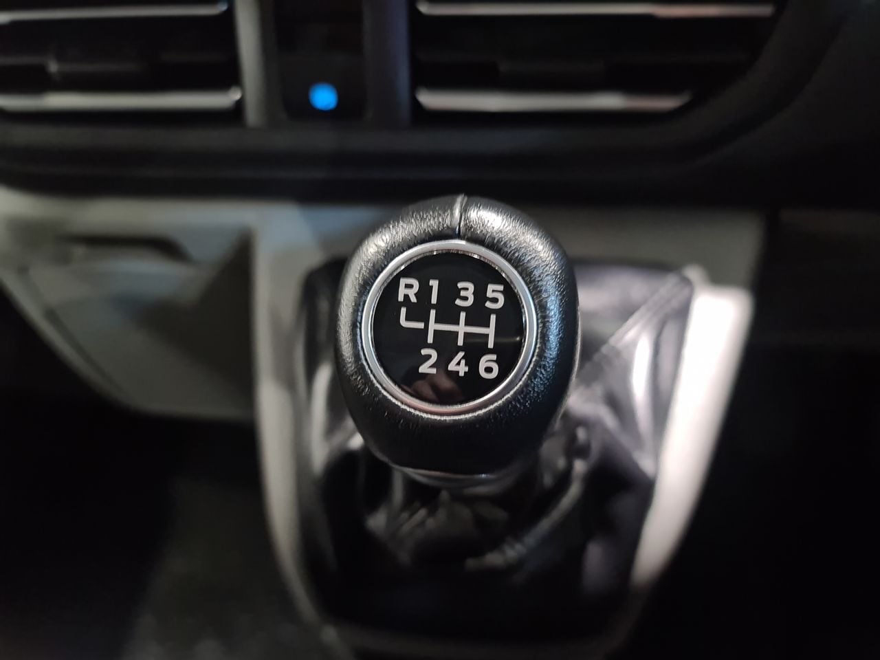 Used Ford Transit Custom 2024 for sale - 77445889: Photo 23