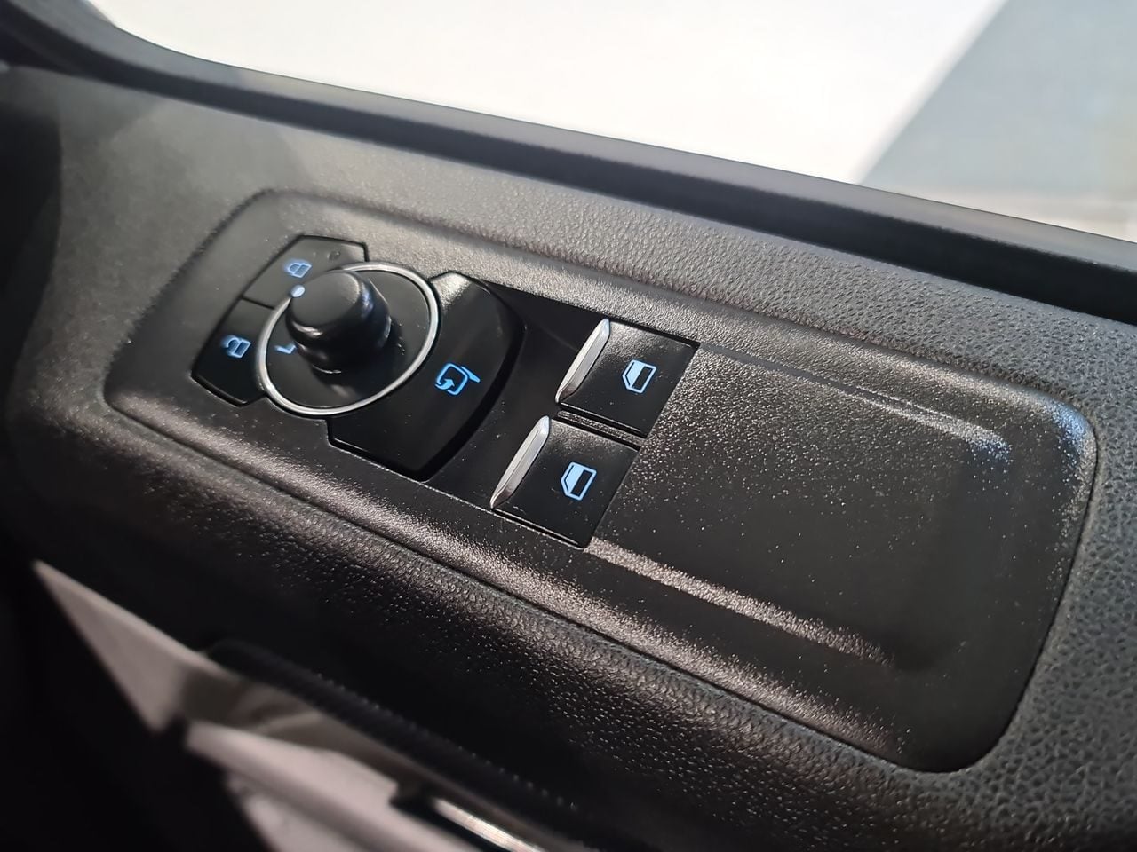 Used Ford Transit Custom 2024 for sale - 77445889: Photo 27