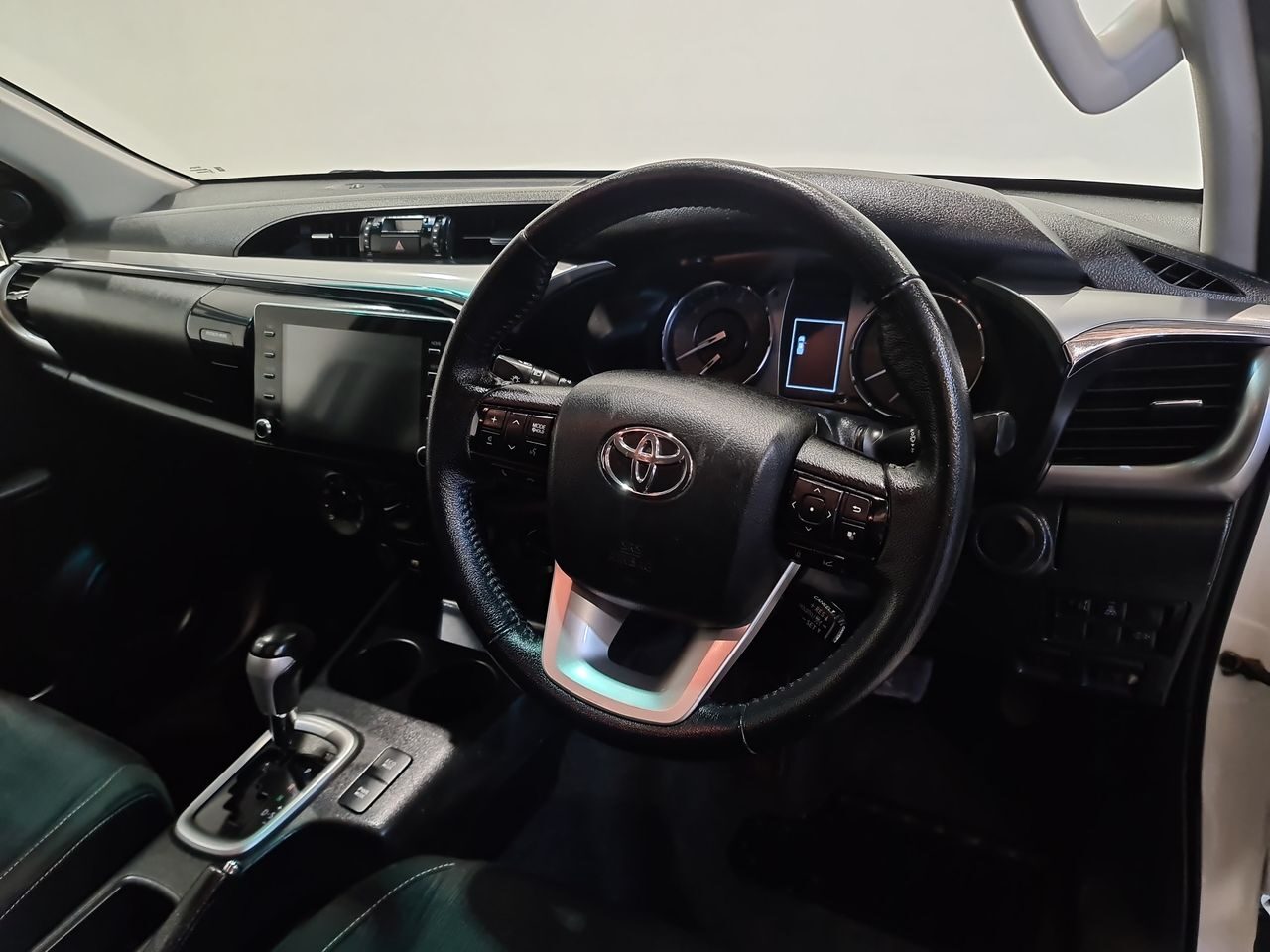 Used Toyota Hilux 2021 for sale - 77034486: Photo 20