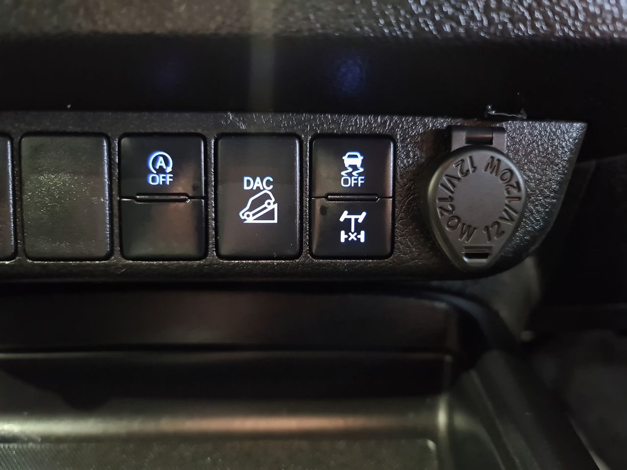 Used Toyota Hilux 2021 for sale - 77034486: Photo 31