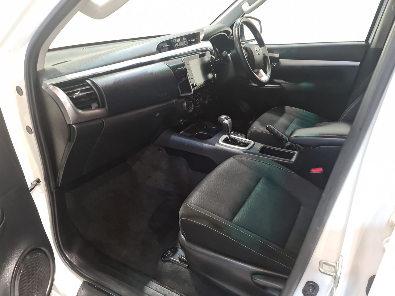 Used Toyota Hilux 2021 for sale - 77034486: Photo 7