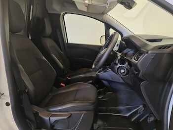 Used Renault Kangoo 2023 for sale - 75149521: Photo
