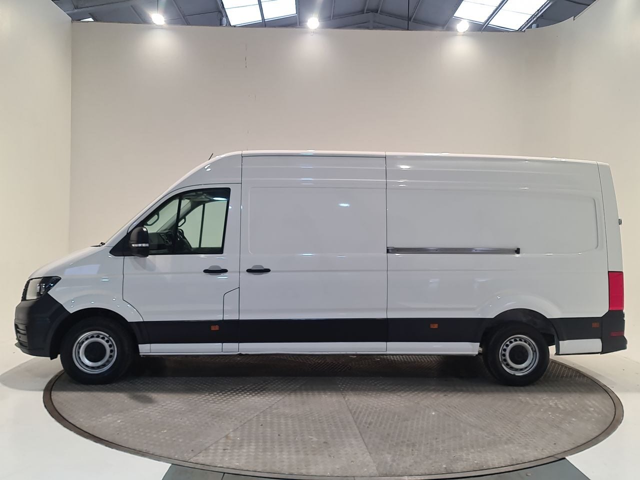 Used Volkswagen Crafter 2024 for sale - 77952085: Photo 6